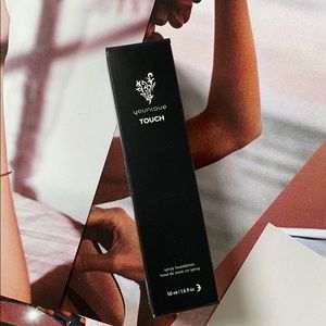 Younique spray foundation shade taffeta